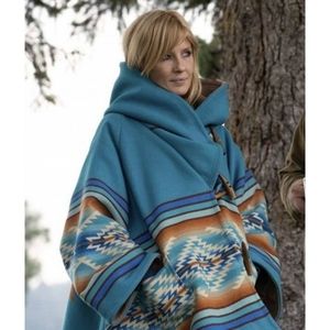 Aztec cape coat sz Small NWT Yellowstone